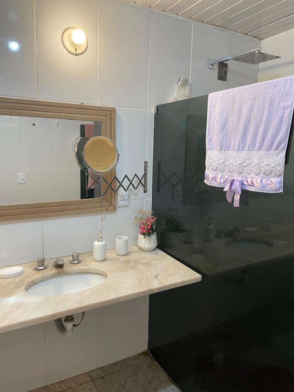 Apartamento Inteiro 170m2 Com 3 Quartos - 100m Da - Check-in Flexível *